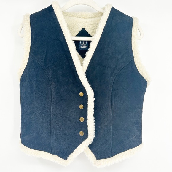 I Am Jackets & Blazers - NWT I Am Womens Vintage Genuine Suede Sherpa Lined Plaid Flannel Vest Size M